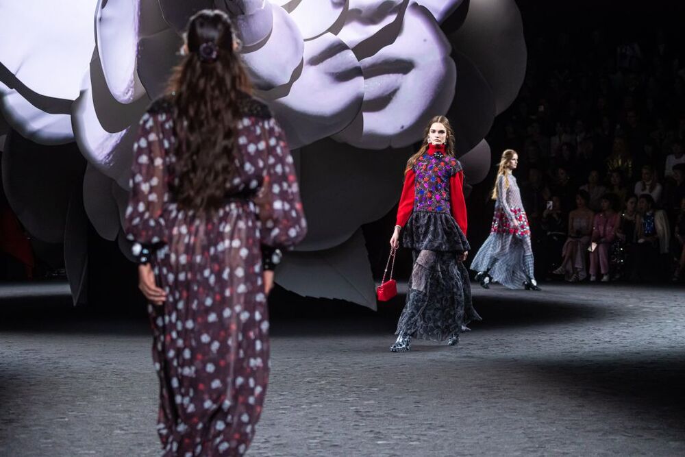 Chanel - Runway - Paris Fashion Week F/W 2023/24  / CHRISTOPHE PETIT TESSON