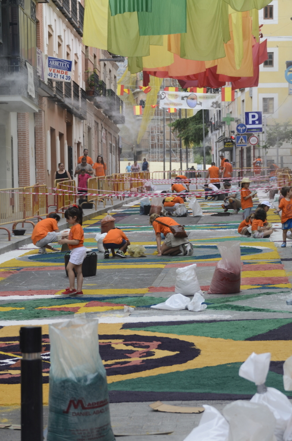 Según fuentes municipales, los hermanos de La Pasión podrán elaborar su tradicional alfombra en Miguel Fluiters.