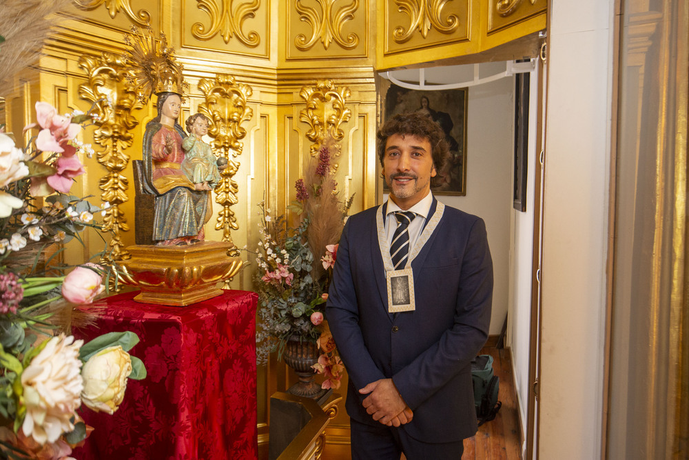 José Félix del Castillo es el nuevo hermano mayor de la Cofradía de la Virgen de la Antigua de Guadalajara. 