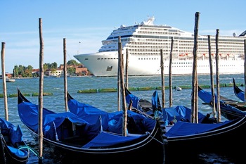 Venecia evita entrar en la 'Lista de Patrimonio en riesgo'