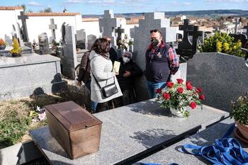 Memorial homenaje a víctimas del Franquismo en el cementerio