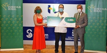 El Hospital recibe 4.000 euros de Fundación Eurocaja Rural