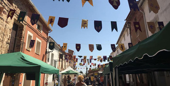 El Pobo de Dueñas celebra su VIII Feria de Artesanía