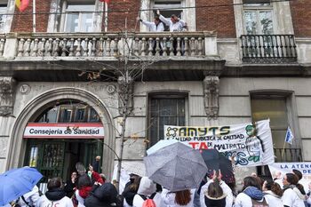 Acaba el encierro de sanitarios de Atención Primaria de Madrid