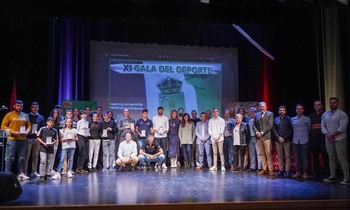 Cabanillas homenajeó a sus mejores deportistas locales
