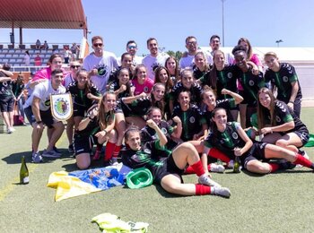 Ascenso del Dínamo a la Primera Nacional de Fútbol Femenino
