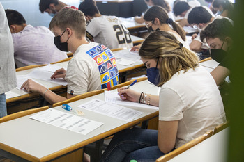 Comienzan las pruebas de la EvAU para un millar de estudiantes