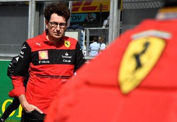 Binotto renuncia como jefe de equipo de Ferrari
