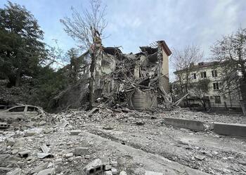 Un ataque ruso deja al menos tres muertos en Zaporiyia