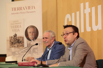 Antonio Pérez Henares: «Ésta es la novela de mi tierra»