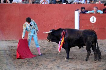 López-Ortega y Ricaud triunfan en la plaza de toros de Pareja