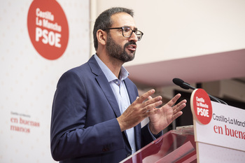 PSOE estudia que altos cargos de Cospedal vayan a las Cortes