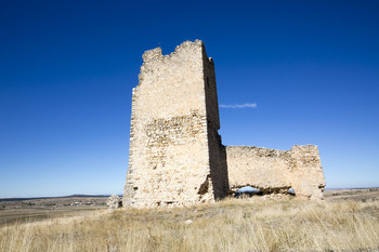 El Castillo de la Luna, emblema inconfundible de Torresaviñán