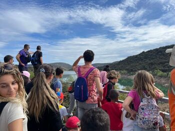 Los alumnos de la Sierra Norte visitan los pantanos de la zona