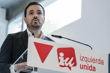 Garzón deja la dirección de IU y la primera línea de la política