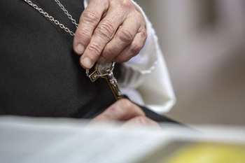 Seglares católicos convocan un Rosario conjunto 