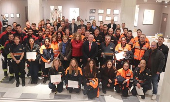 Entrega de diplomas a 61 voluntarios de Protección Civil