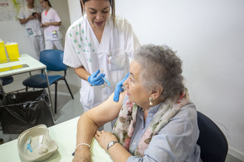 Arranca la vacunación de la gripe y el covid en Guadalajara