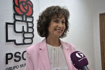 El PSOE afirma que dejó lista la remunicipalización de la grúa