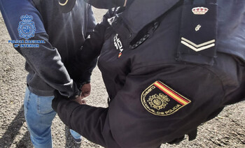 La Policía Nacional detiene a dos menores en la capital