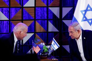 Biden pide a Netanyahu proteger a los civiles de Rafah