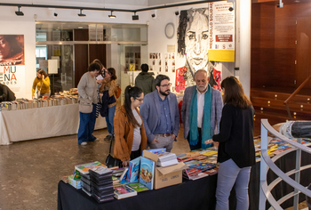 Azuqueca acoge un mercadillo solidario de libros