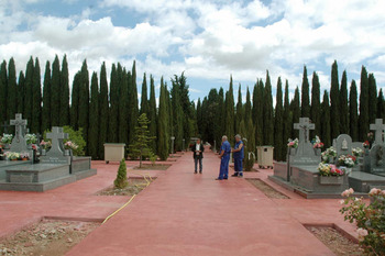 El cementerio de Azuqueca tendrá 11 nuevas fosas y 32 osarios