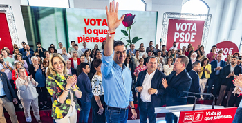 Sánchez reclama una política limpia en el aniversario del PSOE
