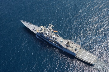 España aclara que Mahón no será base naval de la OTAN