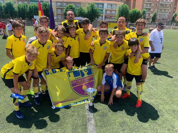 El Club Deportivo Salesianos celebra la II 'Salesianos Cup'