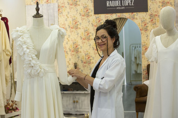 La diseñadora Raquel López, presente en la Bridal Fashion Week